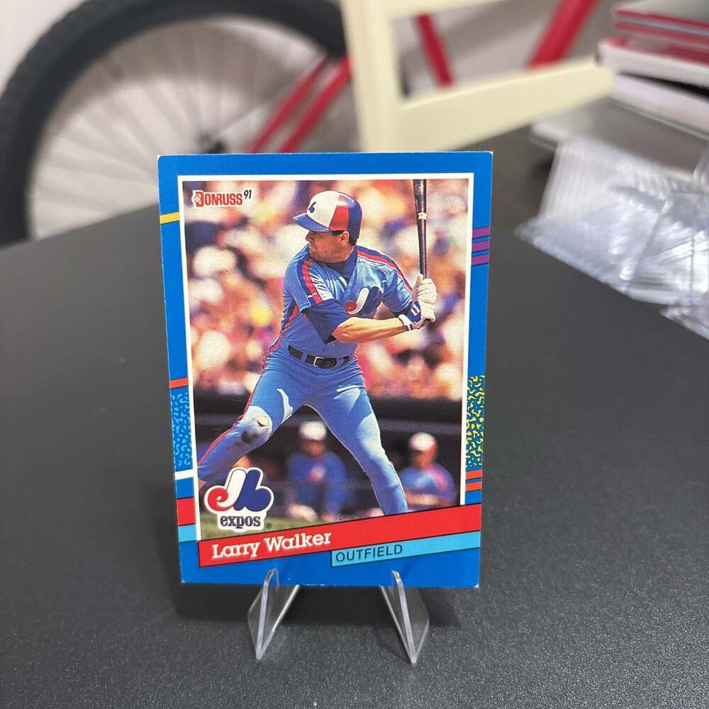 1991 Donruss #359 LARRY WALKER Montreal Expos HOF
